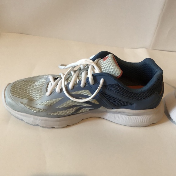 Women’s size 8 1/2 FILA Memory Speedstride 20 Women's Running Shoes - Picture 5 of 11